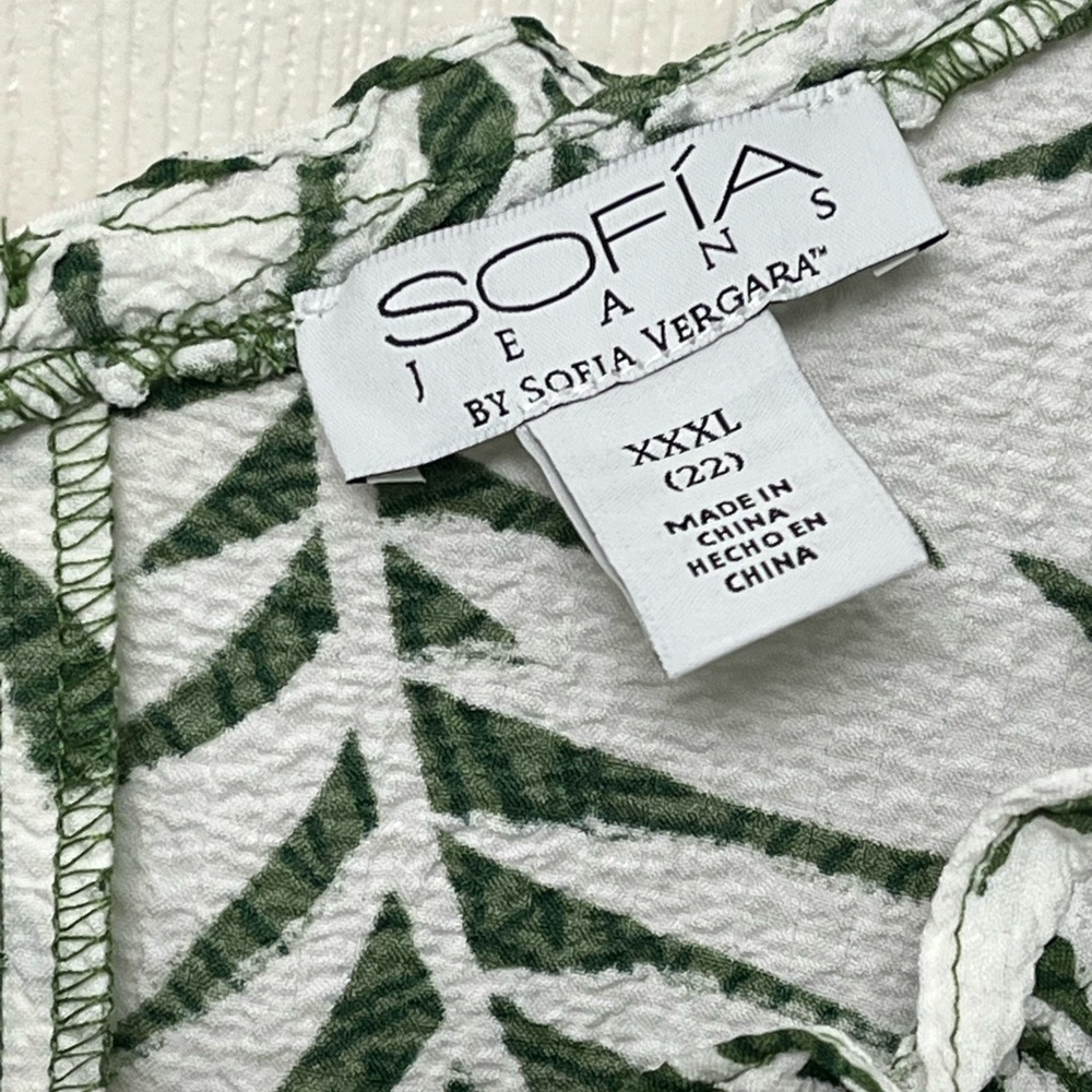 Sofia by Sofia Vergara Green Leaf Maxi Dress NWT - image 5